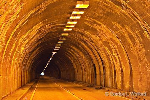 Wawona Tunnel_23194.jpg - Photographed in Yosemite National Park, California, USA.